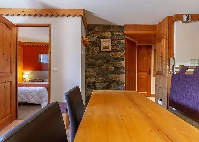 6 Pers, Piscine, Parking, Plagne Aime 2000 - Fr-1-351-137 Apartman