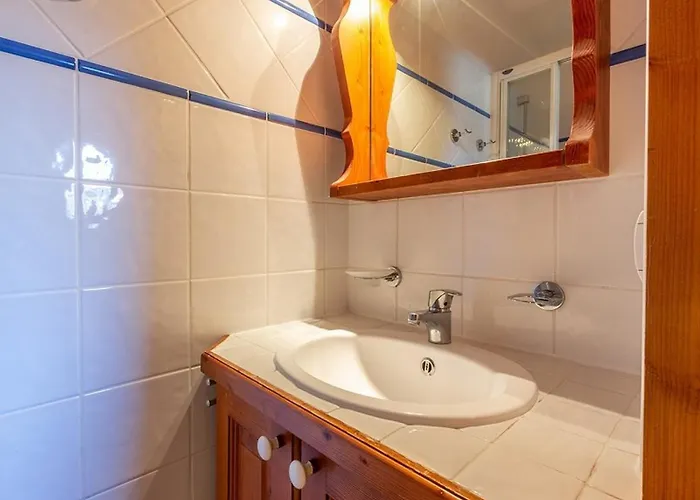 6 Pers, Piscine, Parking, Plagne Aime 2000 - Fr-1-351-137 Apartman La Plagne