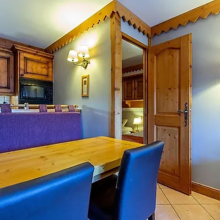 Apartment 6 Pers, Piscine, Parking, Plagne Aime 2000 - Fr-1-351-137